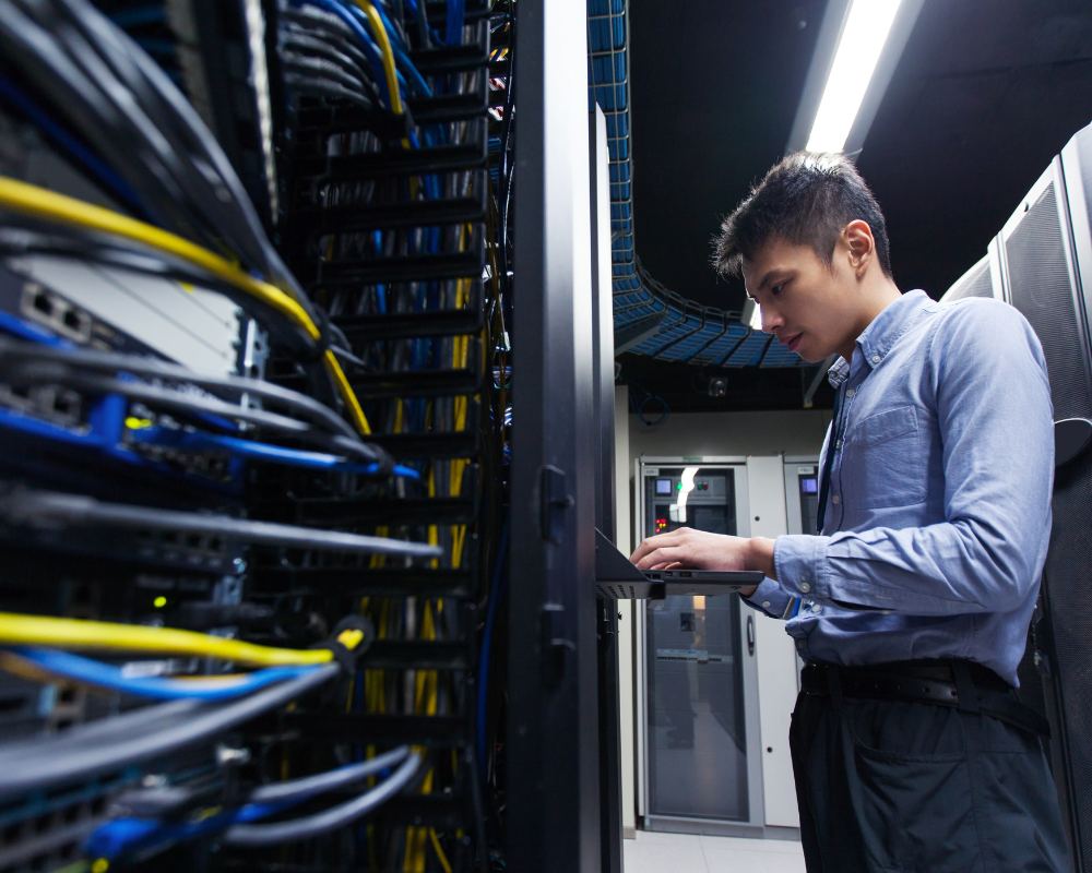 Domine os Servidores e Redes GNU/Linux e abra portas para o futuro da tecnologia